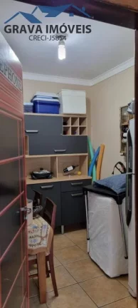 Imagem Sobrado Geminado Alto Padrão para Venda em Maringá, Vila Santa Izabel, 3 dormitórios, 1 suíte, 2 banheiros, 2 vagas