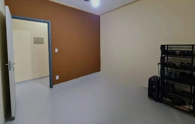 Imagem Casa para Venda em Atibaia, Jardim Das Cerejeiras, 3 dormitórios, 1 suíte, 2 banheiros, 2 vagas