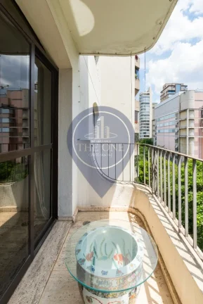 Imagem Apartamento de luxo na Vila Uberabinha, São Paulo-SP, com 3 quartos, 3 suítes e 171m² de área.
