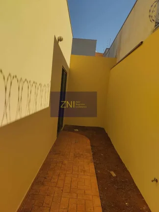 Imagem Casa à Venda no Parque das Oliveiras I R 1342