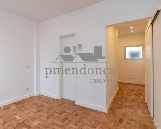 Imagem Apartamento reformado em Pinheiros Living para 02 ambientes, 02 quartos sendo 1 suíte, wc social , ...