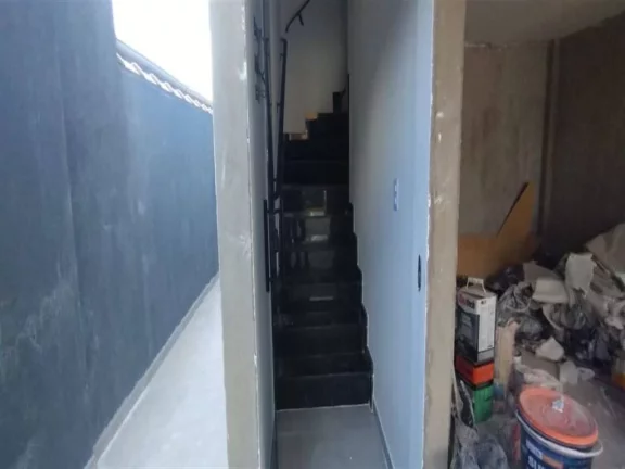 Imagem Sobrado com 2 dormitórios à venda, 77 m² por R$ 350.000,00 - Caiçara - Praia Grande/SP