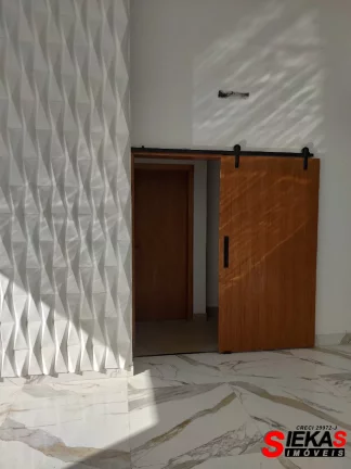 Imagem Imóvel de alto padrão com 3 quartos, 3 suítes e 4 vagas de garagem em Mogi das Cruzes-SP, Cidade Parquelandia.