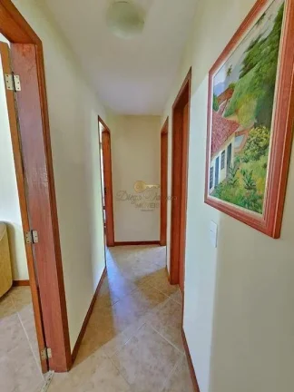 Imagem Casa em Condomínio para Venda em Teresópolis / RJ no bairro Vale Alpino