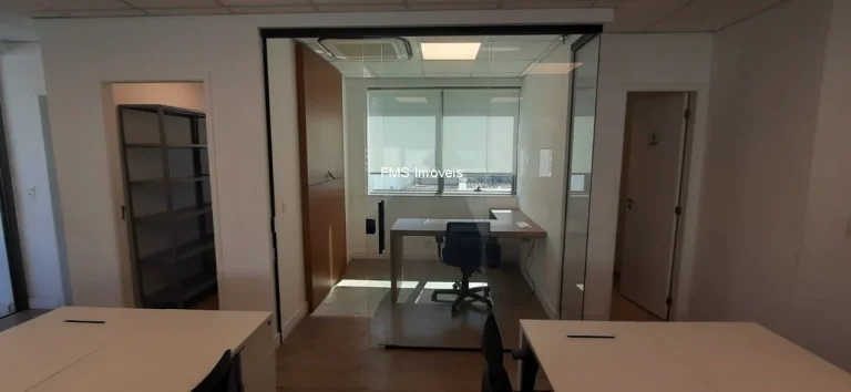 Imagem Conjunto comercial mobiliado - 182m2 no Paraíso