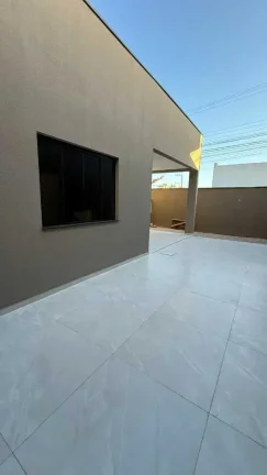 Imagem Casa nova mobiliada com 2 suítes e 2 vagas + Sala Comercial no Bairro Morretes, Itapema/SC