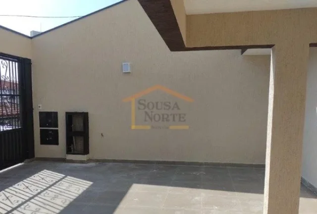 Imagem Casa em condomínio residencial, composta por 2 dormitórios, ambos com sacada, sala para dois ambie...