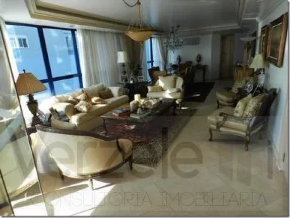 Imagem Apartamento com Terraço para Venda em Balneário Camboriú / SC no bairro Centro
