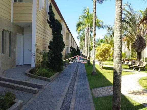 Imagem Sobrado com 2 dormitórios à venda, 117 m² por R$ 709.999,00 - Mirim - Praia Grande/SP