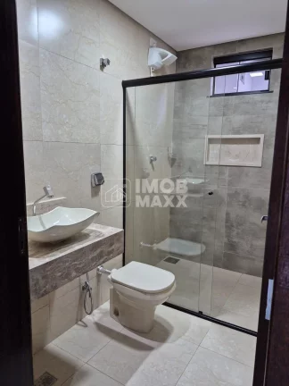 Imagem Casa Venda DFSobradinho II Setor Oeste 3 quartos 2 Suítes 4 banheiros porcelanato armários cooktop forno elétrico sugar portão eletrônico alarme cerca elétrica