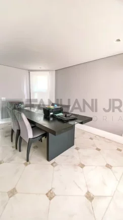Imagem Apartamento de Luxo no Tatuapé: 3 quartos, 3 suítes, 3 salas, 4 banheiros, 3 vagas de garagem, 224m². Venha conferir!