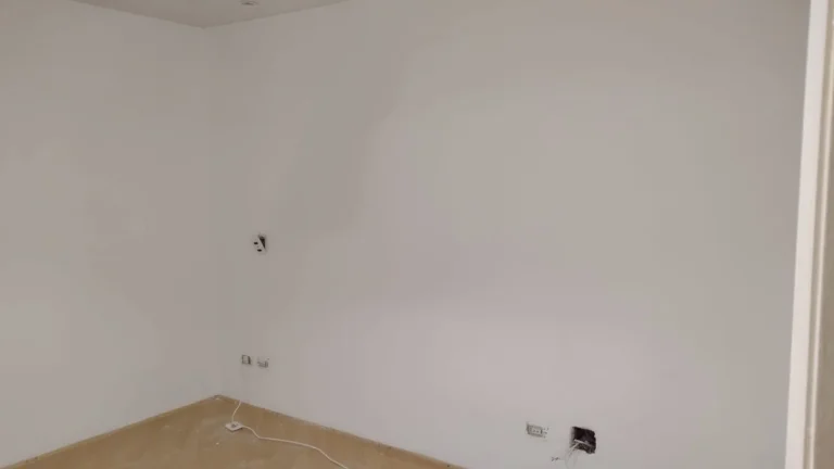 Imagem Apartamento 108M², 2Q, 1 Sala Estendida, 1 Banheiro, Dependência Completa de Serviço, Piscina, Salão de Festas, Portaria 24h.