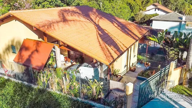 Imagem Casa à venda, 90 m² por R$ 570.000,00 - Posse - Teresópolis/RJ