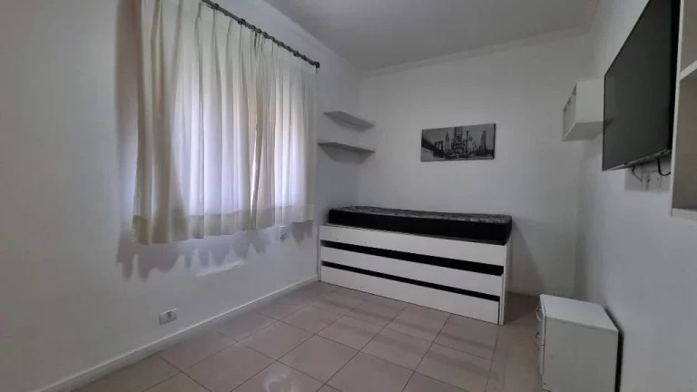 Imagem MARAVILHOSO APARTAMENTO NA PRAIA DE PITANGUEIRAS, 3 DORM. SENDO 1 SUÍTES, 1 VAGA DE GARAGEM, TOTALMENTE REFORMADO.