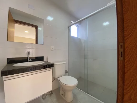 Imagem Apartamento com 2 dormitórios sendo uma suite e varanda na Vila Barão