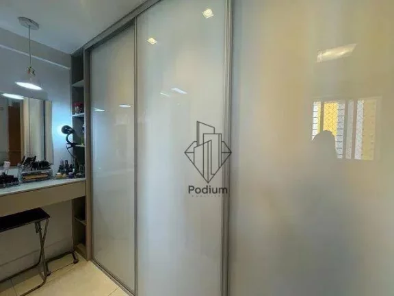 Imagem Apartamento com projetados e varanda / sacada de alto padrão em Condominio Club Maison Miramar - AP2098