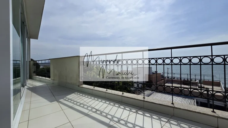 Imagem Cobertura Duplex para venda em Canasvieiras com 3 quartos, sendo 3 suítes, 170m²