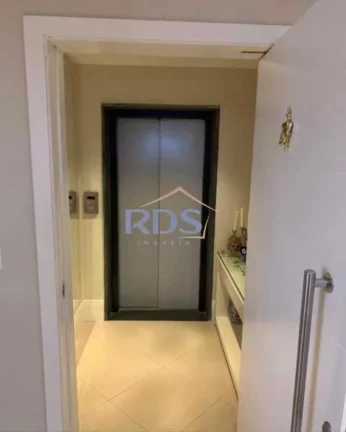 Imagem Vende excelente apartamento de 268m no Itaim