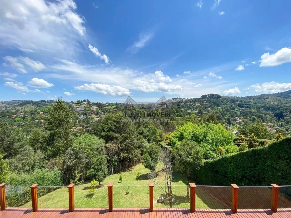 Imagem Casa com 4 suítes no Jardim Embaixatriz em Campos do Jordão