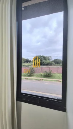 Imagem O sobrado possui:

- Casa toda em ESQUADRIAS
- Sala ampla com 2 ambientes integrada à área de laze...