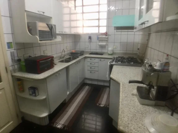 Imagem Apartamento 218 M², 3Q, 3 Banheiros, Varanda, 1 Vaga, Próximo estação do metrô.