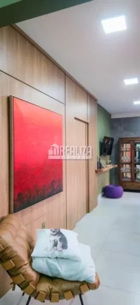 Imagem Casa com 3 suítes no Condomínio Estância dos Ipês em Uberaba
