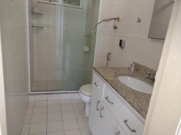 Imagem Casa Duplex para Venda em Rio de Janeiro, Anil, 3 dormitórios, 1 suíte, 4 banheiros, 1 vaga