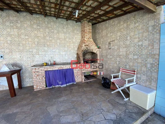 Imagem Casa com 7 dormitórios à venda, 380 m² por R$ 420.000,00 - Caminho de Búzios - Cabo Frio/RJ