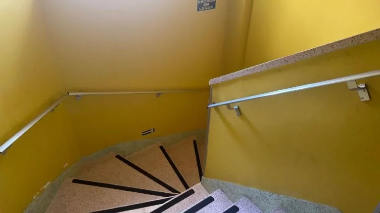 Imagem APARTAMENTO COM 43 m² - GUILHERMINA - PRAIA GRANDE SP