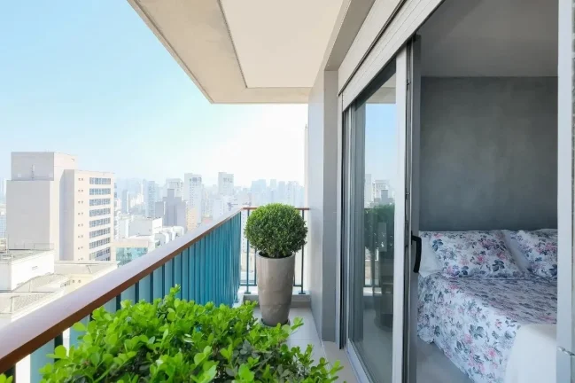 Imagem Apartamento 175M², 3Q, 3 Suítes, 4 Banheiros, 2 Vagas, Varanda, Academia, Piscina, Churrasqueira, Coworking, Deck Molhado, Brinquedoteca, Playground.