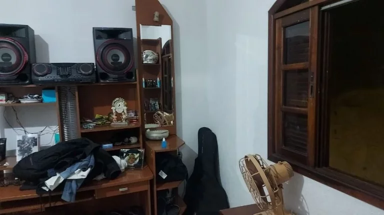 Imagem Sobrado com 4 dormitórios à venda, 160 m² por R$ 600.000,00 - Vila Urupês - Suzano/SP