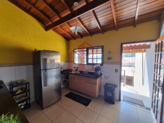 Imagem Imperdível: Casa à venda em Franco da Rocha-SP, Jardim Luiza! 2 quartos, 1 sala, 2 banheiros, 2 vagas. Agende já sua visita!