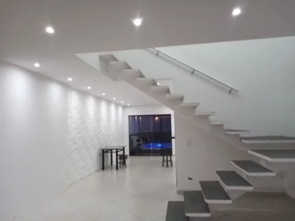 Imagem Sobrado com 3 dormitórios à venda, 190 m² por R$ 750.000,00 - Jardim Quaresmeira - Suzano/SP