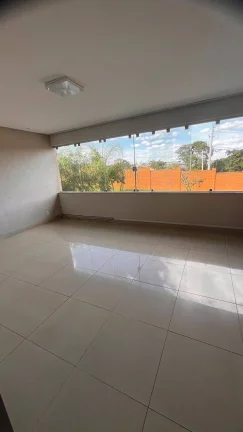 Imagem ALUGO OU VENDO SOBRADO DE NO Condomínio Alphaville Araguaia