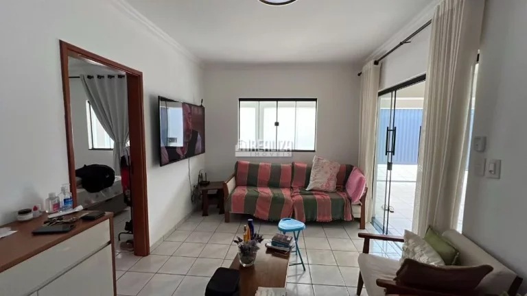 Imagem Casa à venda no bairro Quinta Boa Esperança em Uberaba