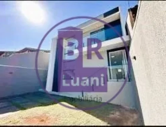 Sobrado à venda em ótima localização