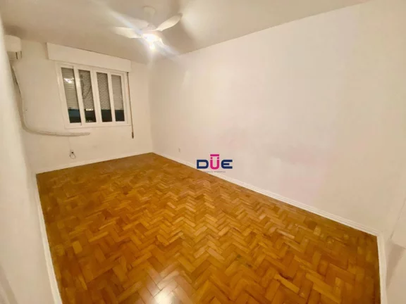 Imagem Apartamento com 2 dormitórios à venda por R$ 470.000,00 - Gonzaga - Santos/SP