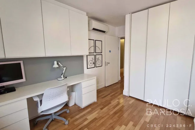 Imagem Higienópolis Venda - 4 Dormitórios (2 Suítes) - 4 Vagas - 300m²