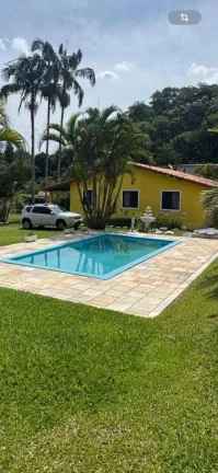 Imagem Casa com 4 dormitórios à venda, 215 m² por R$ 990.000,00 - Caputera - Arujá/SP