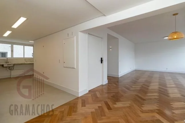 Imagem Apartamento à Venda 155m², 2 Vagas no Paraíso, São Paulo/SP