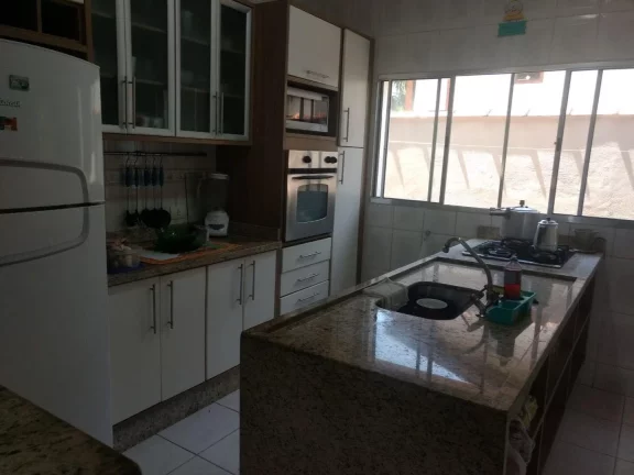 Imagem Casa em Condomínio para Venda em Ubatuba / SP no bairro Horto Florestal