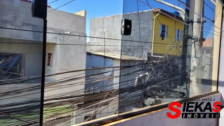 Imagem Imperdível oportunidade de adquirir casa com 4 quartos e 2 vagas em Jardim São Carlos, São Paulo!