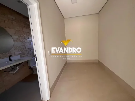 Imagem Casa em Condomínio para Venda em Cuiabá / MT no bairro Jardim Imperial