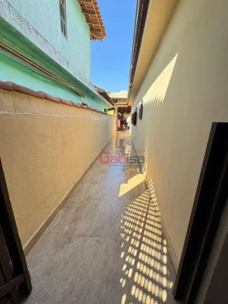 Imagem Casa com 2 dormitórios à venda, 100 m² por R$ 440.000,00 - Cem Bracas - Armação dos Búzios/RJ