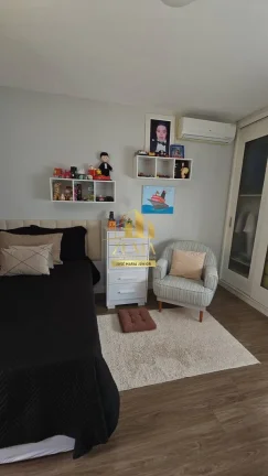 Imagem Casa térrea, alto padrão, 300 m2, em 400m2, 03 dorm (02 sts), Amplo Gourmet
