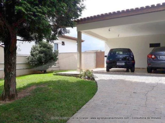 Imagem Casa com 4 dormitórios à venda, 230 m² por R$ 1.800.000,00 - Granja Viana - Carapicuíba/SP