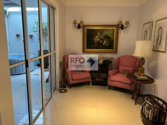 Imagem Impecável Casa em Condomínio no Brooklin Velho - 4 Quartos, 4 Suítes, 3 Salas, 5 Banheiros, 3 vagas, 269m² - Venda ou Locação em SP