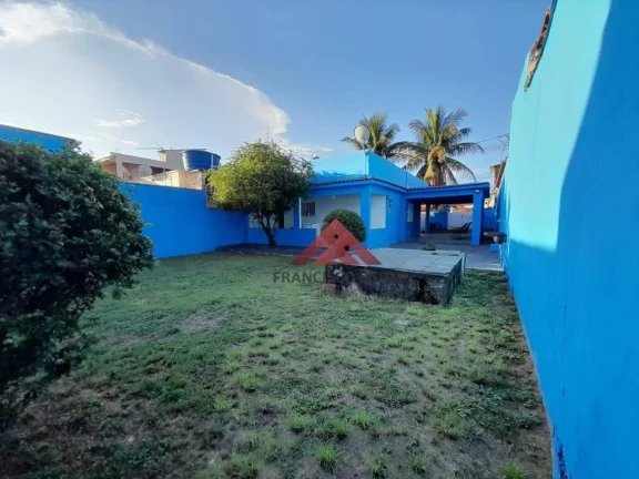Imagem Casa com 2 dormitórios à venda, 120 m² por R$ 290.000,00 - Amendoeira - São Gonçalo/RJ