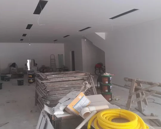 Imagem salão comercial com 115 m2 FL26
