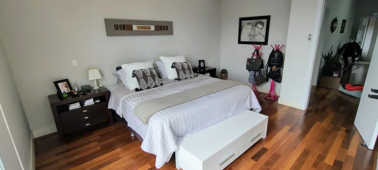 Imagem Casa em condominio fechado, 4 dormitórios, Santa Felicidade
